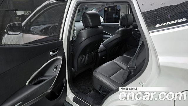 Hyundai Santafe 2016 — photo 12