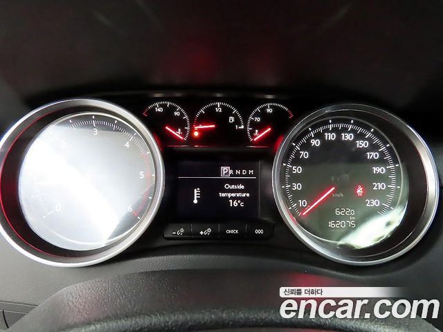Peugeot 508 2013 — photo 8