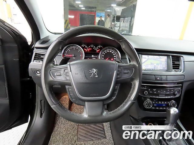 Peugeot 508 2013 — photo 9