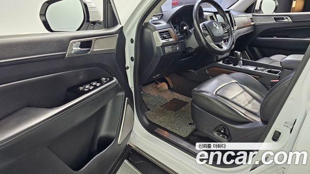 KG Mobility Rexton 2018 — photo 13