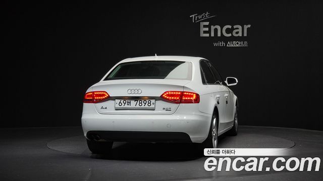 Audi A4 2012 — photo 4