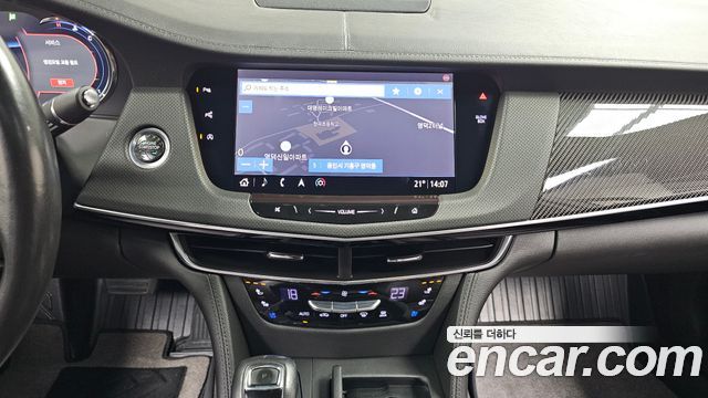 Cadillac CT6 2019 — photo 14