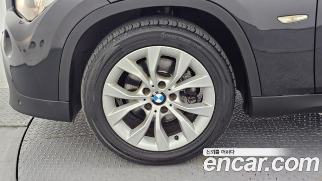 BMW X1 2010 — photo 5