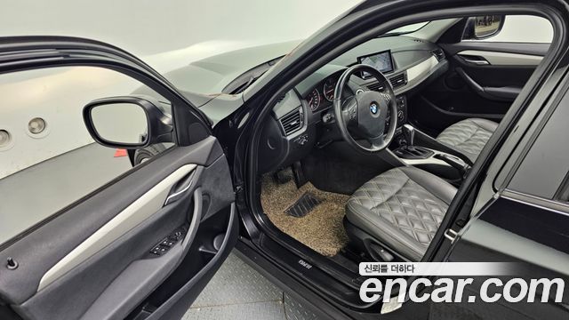 BMW X1 2010 — photo 10