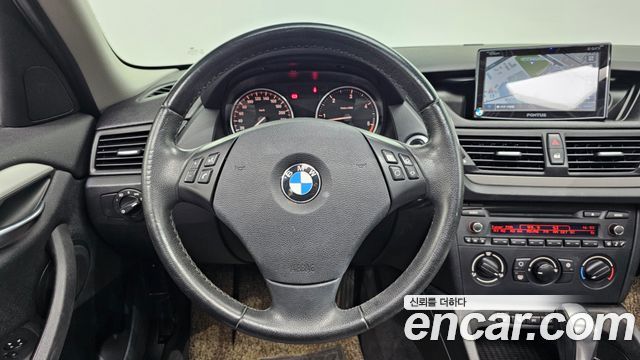 BMW X1 2010 — photo 13