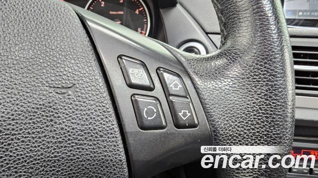 BMW X1 2010 — photo 14