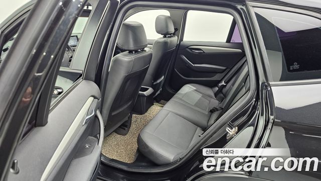 BMW X1 2010 — photo 16