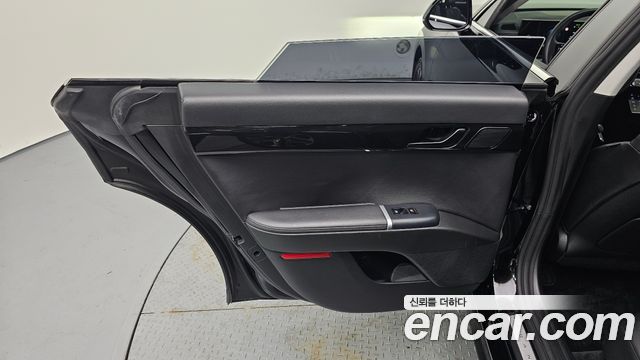 Hyundai Grandeur 2023 — photo 15