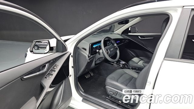 Kia Niro 2024 — photo 11