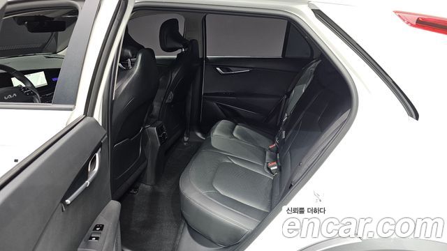 Kia Niro 2024 — photo 17