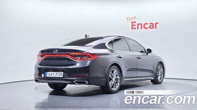 Hyundai Grandeur 2017 — photo 2