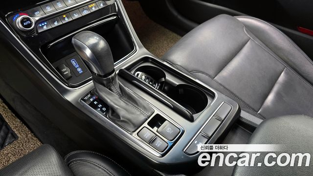 Hyundai Grandeur 2017 — photo 12
