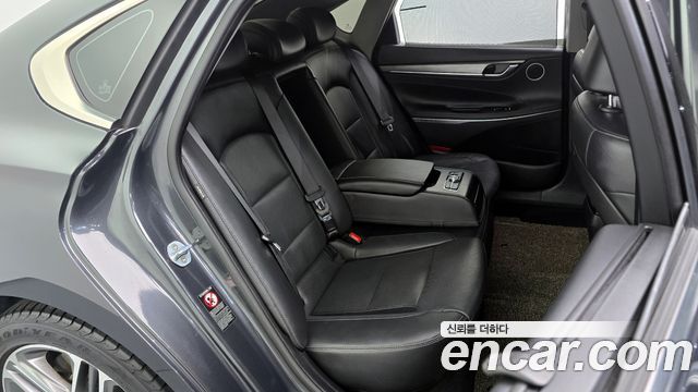 Hyundai Grandeur 2017 — photo 17