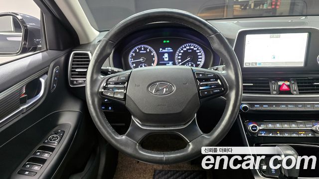 Hyundai Grandeur 2017 — photo 19