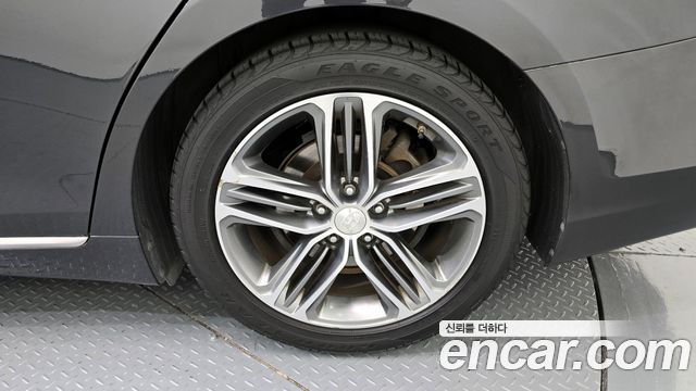 Hyundai Grandeur 2017 — photo 7