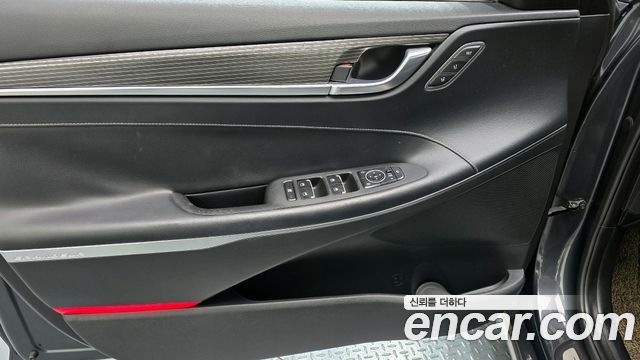 Hyundai Grandeur 2017 — photo 14