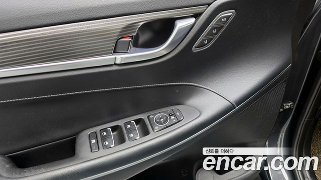 Hyundai Grandeur 2017 — photo 29