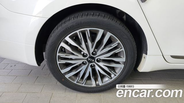 Kia K7 2020 — photo 5