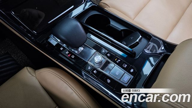 Kia K7 2020 — photo 12