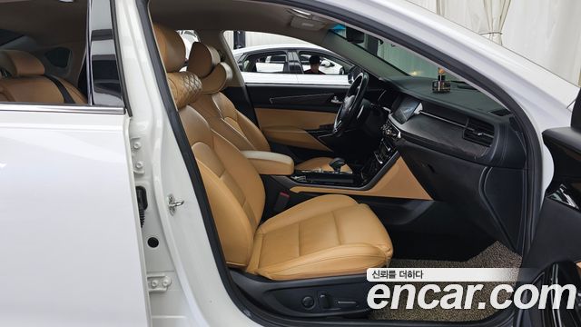 Kia K7 2020 — photo 17