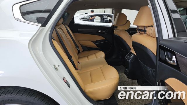 Kia K7 2020 — photo 18