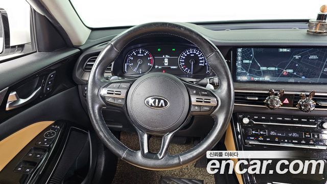 Kia K7 2020 — photo 19