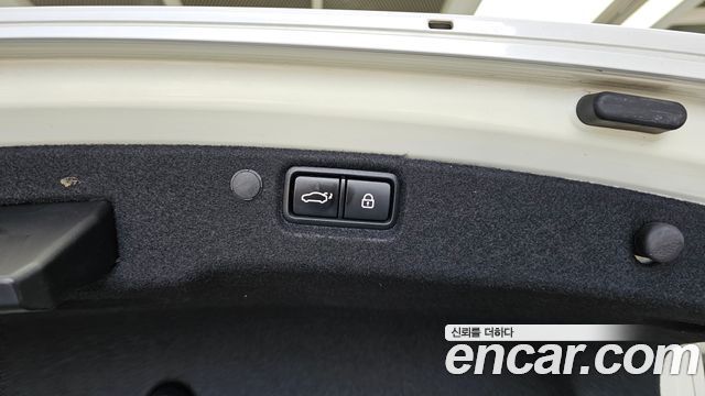 Kia K7 2020 — photo 33