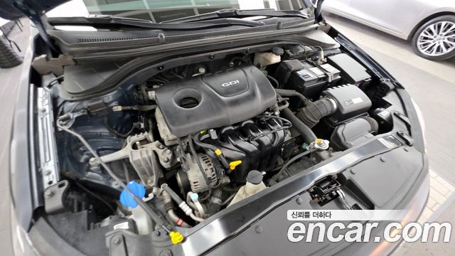 Hyundai AVANTE 2016 — photo 6