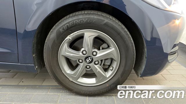Hyundai AVANTE 2016 — photo 7