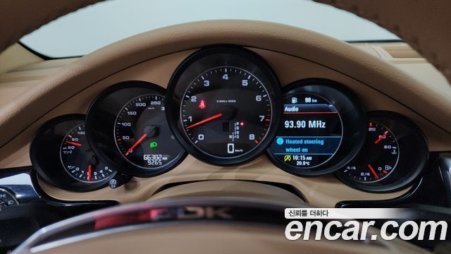 Porsche Panamera 2016 — photo 11