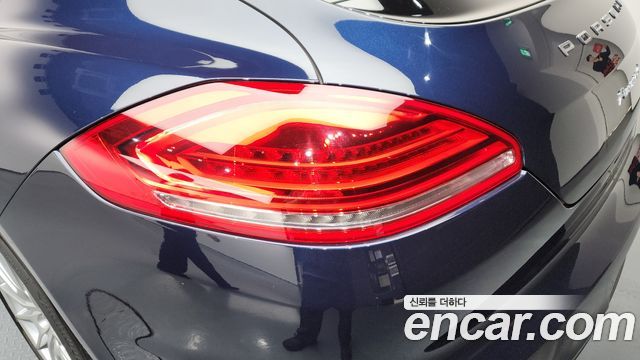 Porsche Panamera 2016 — photo 9