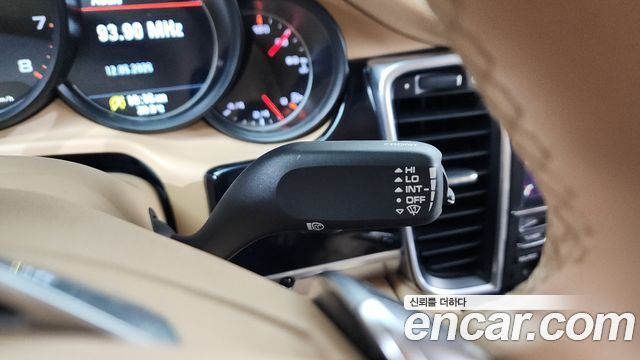 Porsche Panamera 2016 — photo 30