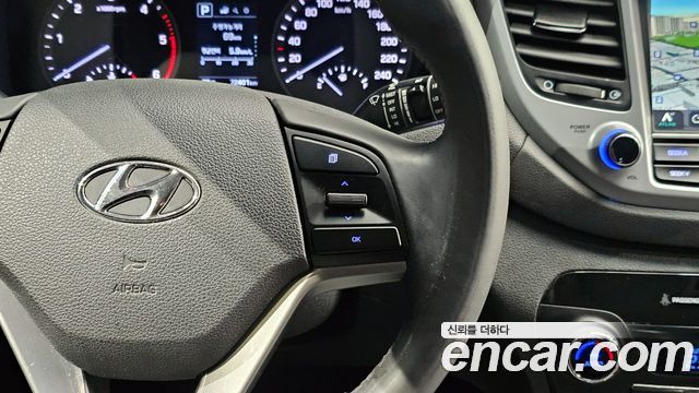 Hyundai Tucson 2016 — photo 16