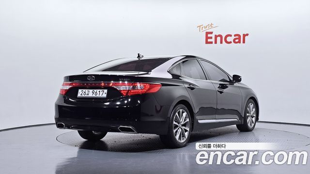 Hyundai Grandeur 2015 — photo 2