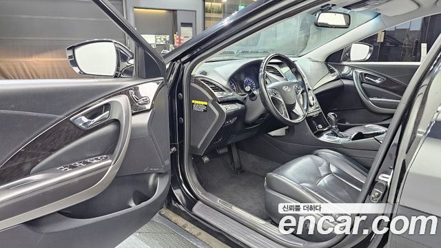 Hyundai Grandeur 2015 — photo 10