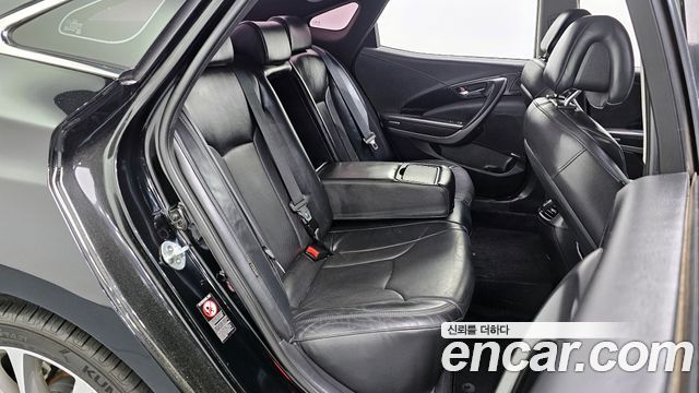Hyundai Grandeur 2015 — photo 11