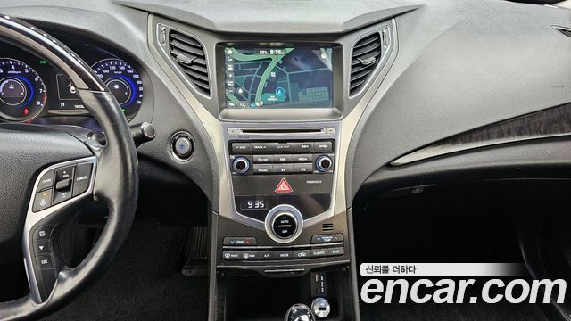 Hyundai Grandeur 2015 — photo 14