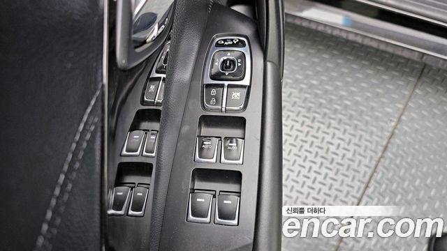 Hyundai Grandeur 2015 — photo 17