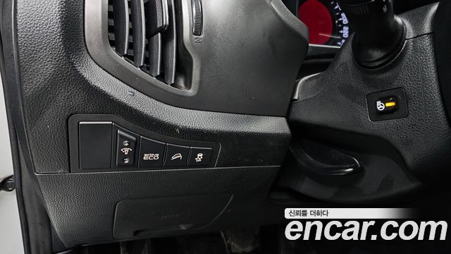 Kia Sportage 2013 — photo 24
