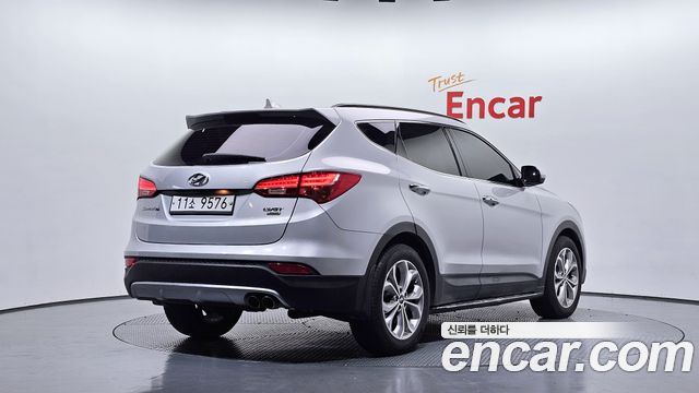 Hyundai Santafe 2015 — photo 2