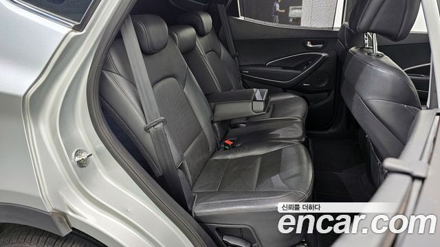 Hyundai Santafe 2015 — photo 11