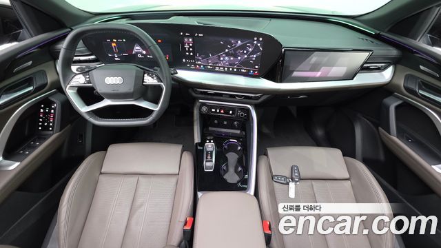 Audi Q5 2025 — photo 10