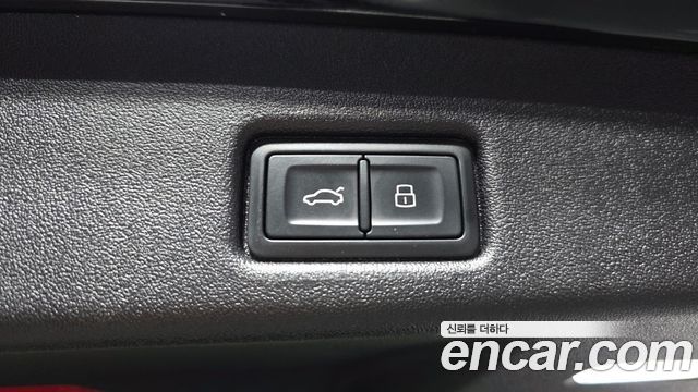Audi Q5 2025 — photo 24