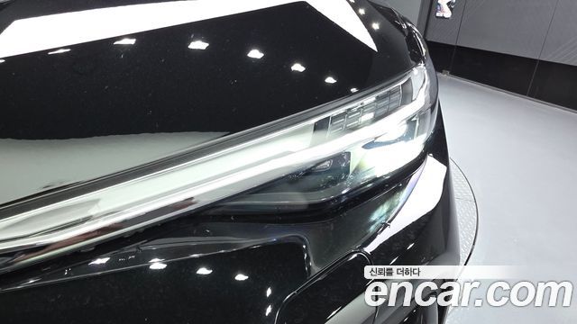 Audi Q5 2025 — photo 8