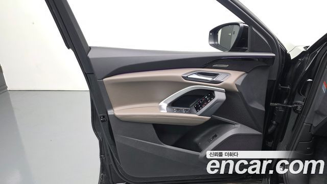 Audi Q5 2025 — photo 14