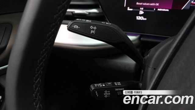 Audi Q5 2025 — photo 29
