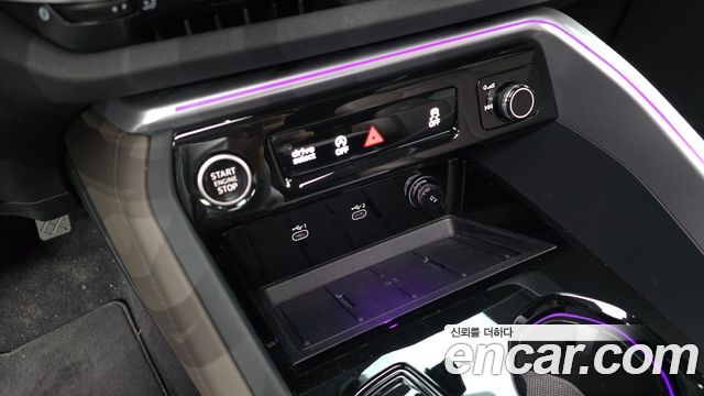 Audi Q5 2025 — photo 33