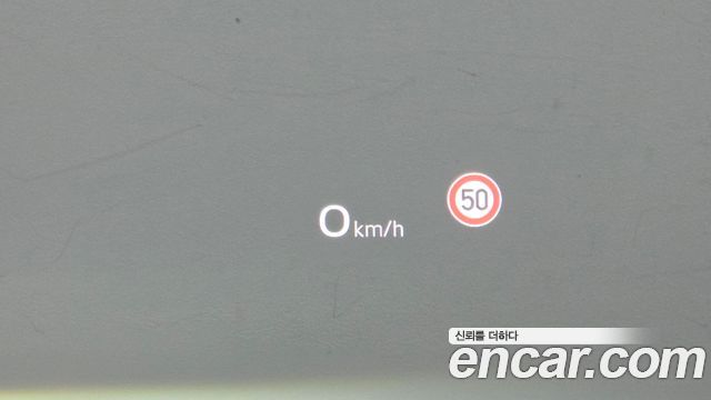 Audi Q5 2025 — photo 36