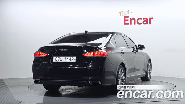 Hyundai Genesis 2015 — photo 2