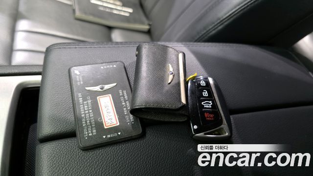 Hyundai Genesis 2015 — photo 22